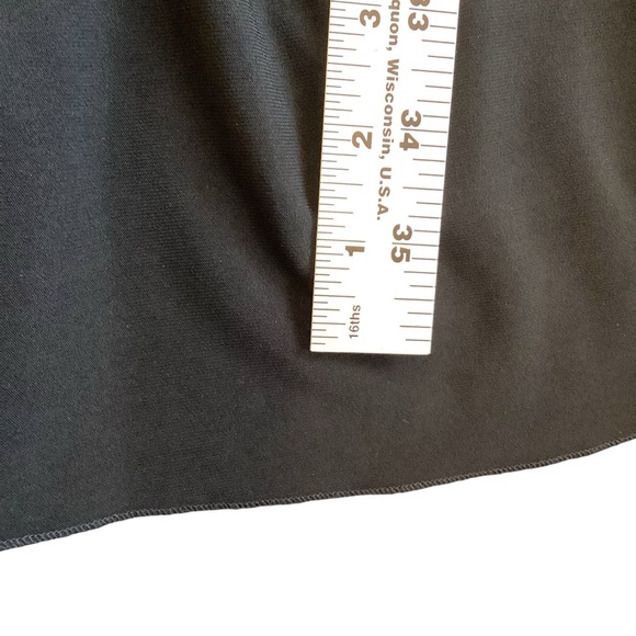 Jones New York V Neck Surplice Simple Black Short Sleeve Dress, Size 6 - Picture 8 of 9